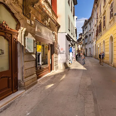 Brandestini Konukevi 4*